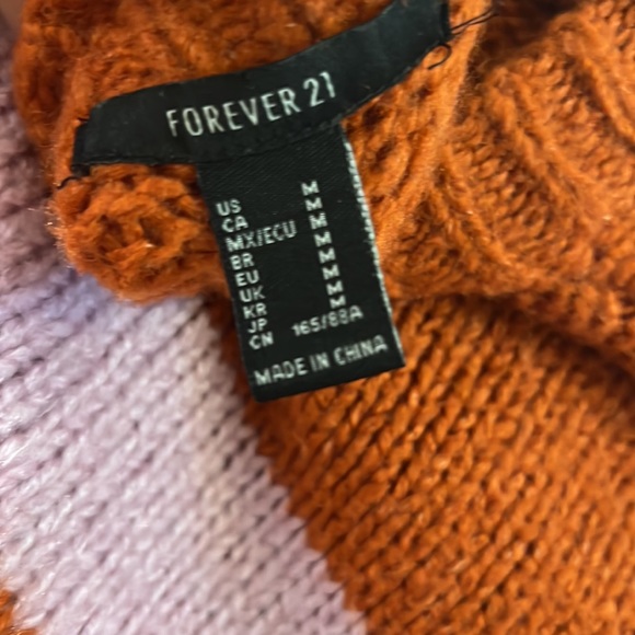 Ribbed Striped Sweater - Picture 5 of 8